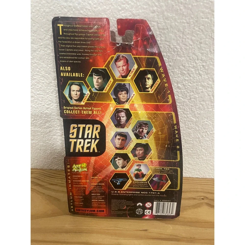 2003 ART ASYLUM STAR TREK TOS ORIGNAL SERIES LIEUTENANT LT. HIKARU SULU WAVE TWO - Picture 2 of 2